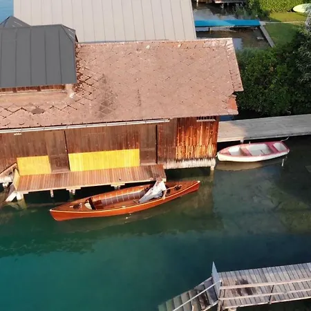 阿尔弗雷德奇迹旅馆